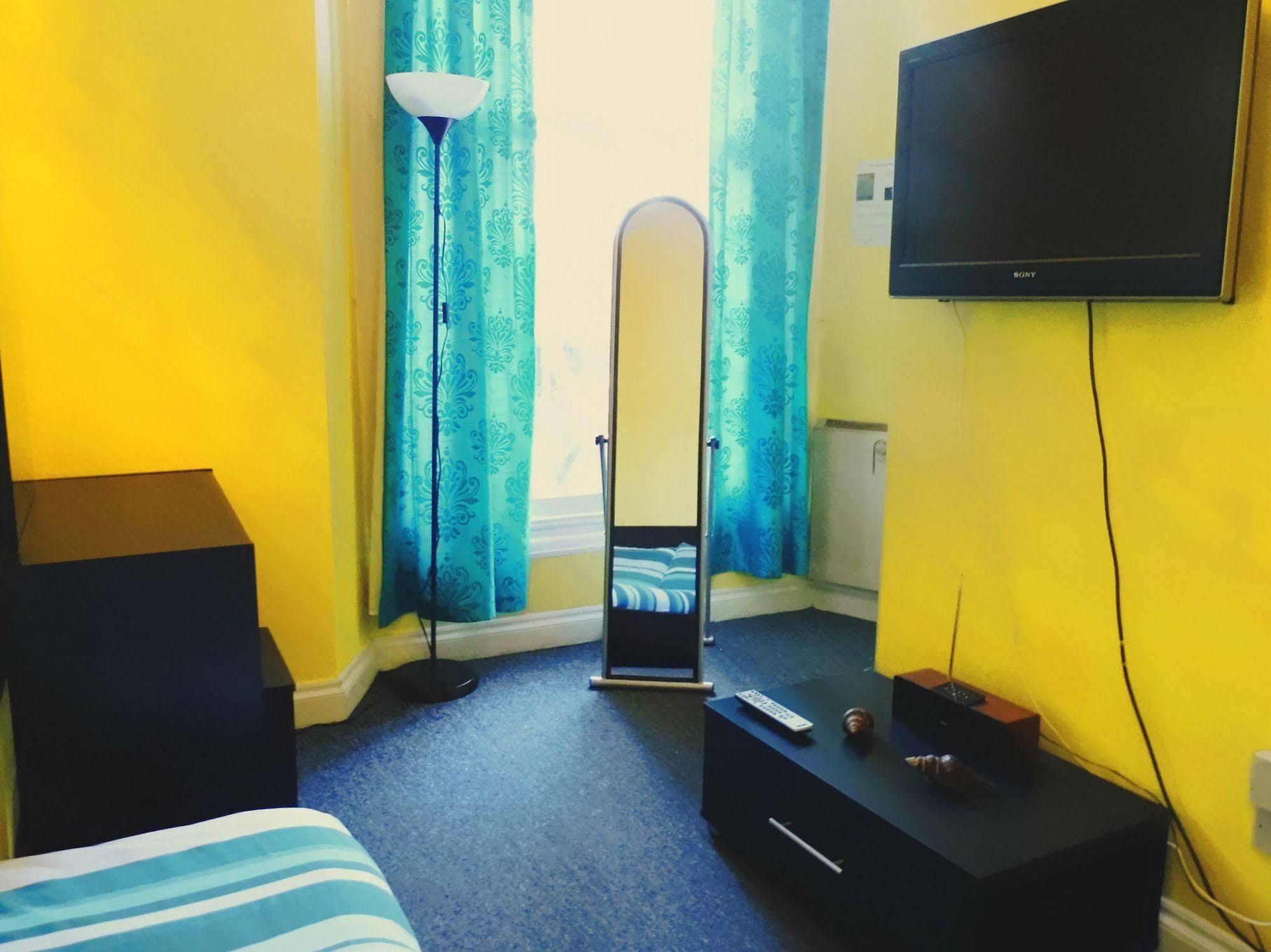 The Queens Hostel بريستول المظهر الخارجي الصورة