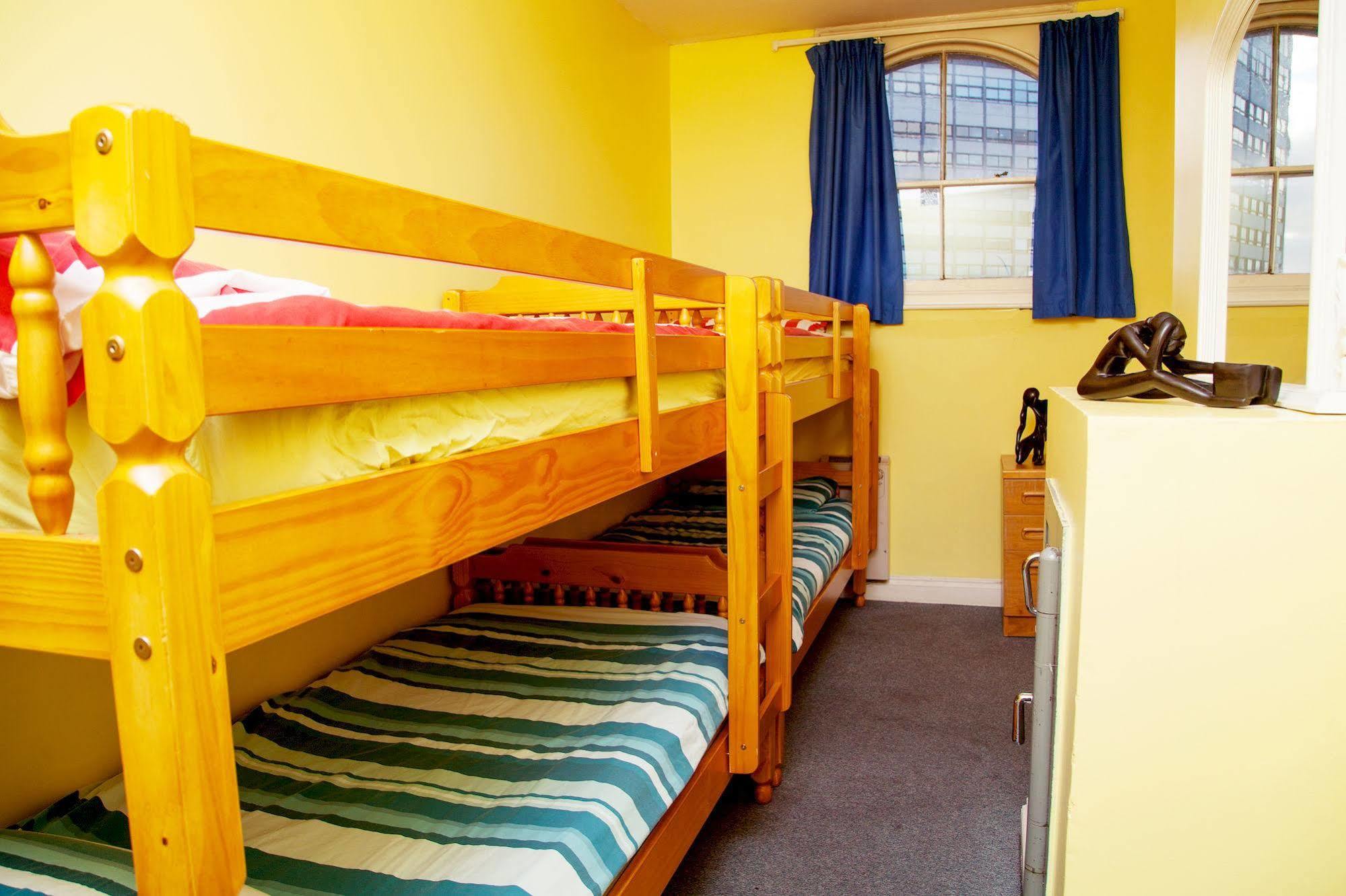 The Queens Hostel بريستول المظهر الخارجي الصورة